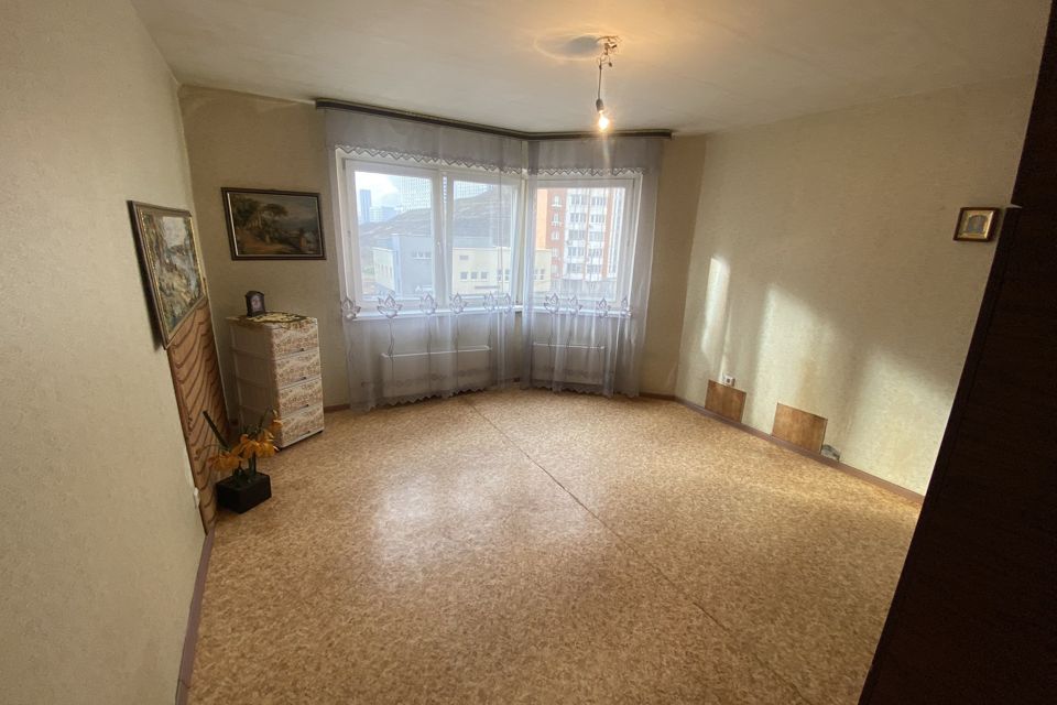 Продаётся 1-комнатная квартира, 37 м²