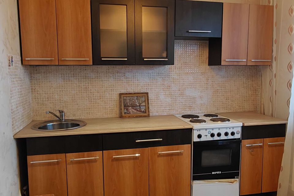 Продаётся 1-комнатная квартира, 35.9 м²