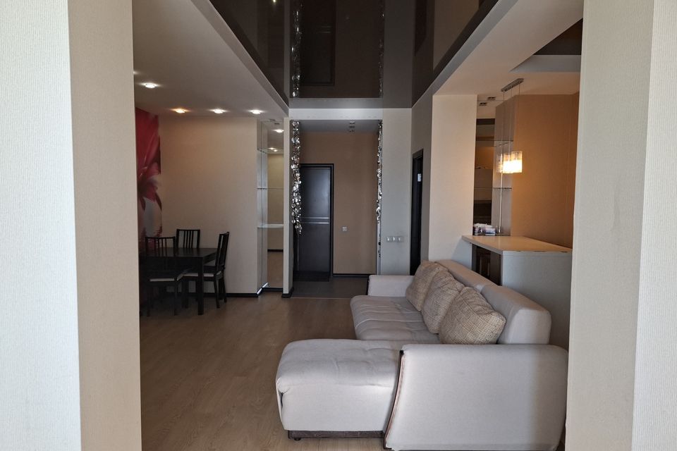 Продаётся 1-комнатная квартира, 63.4 м²