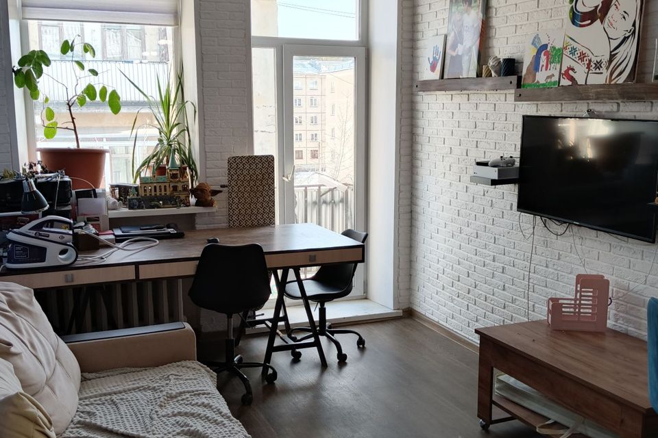 Продаётся 2-комнатная квартира, 38 м²