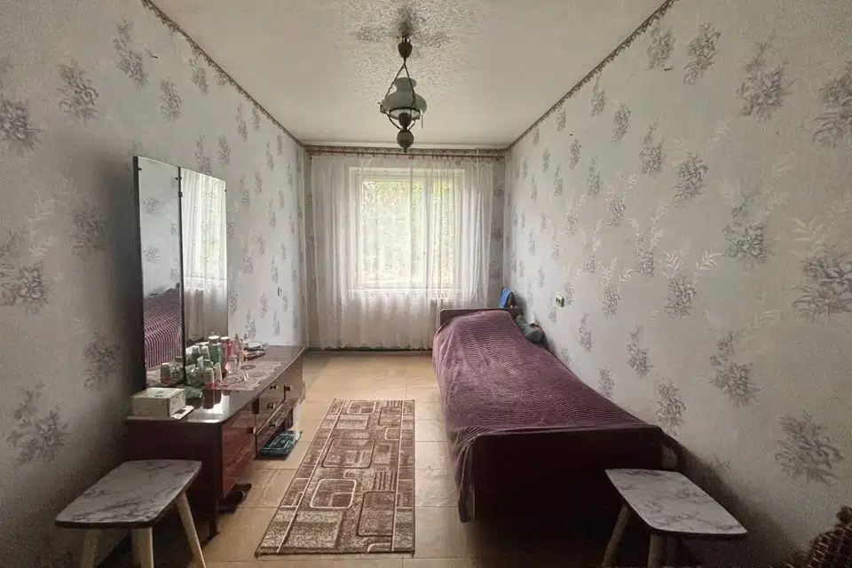 Продаётся 3-комнатная квартира, 65 м²