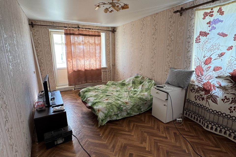 Продаётся 3-комнатная квартира, 57.4 м²