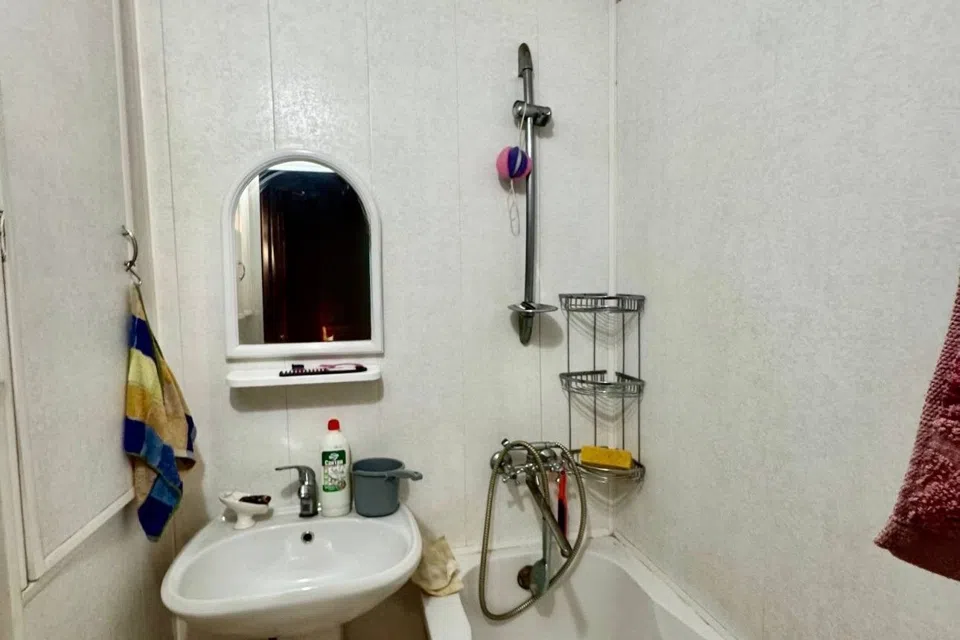 Продаётся 2-комнатная квартира, 49.2 м²