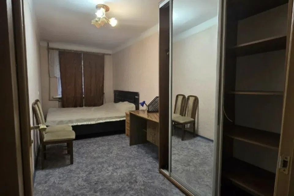 Продаётся 3-комнатная квартира, 58 м²