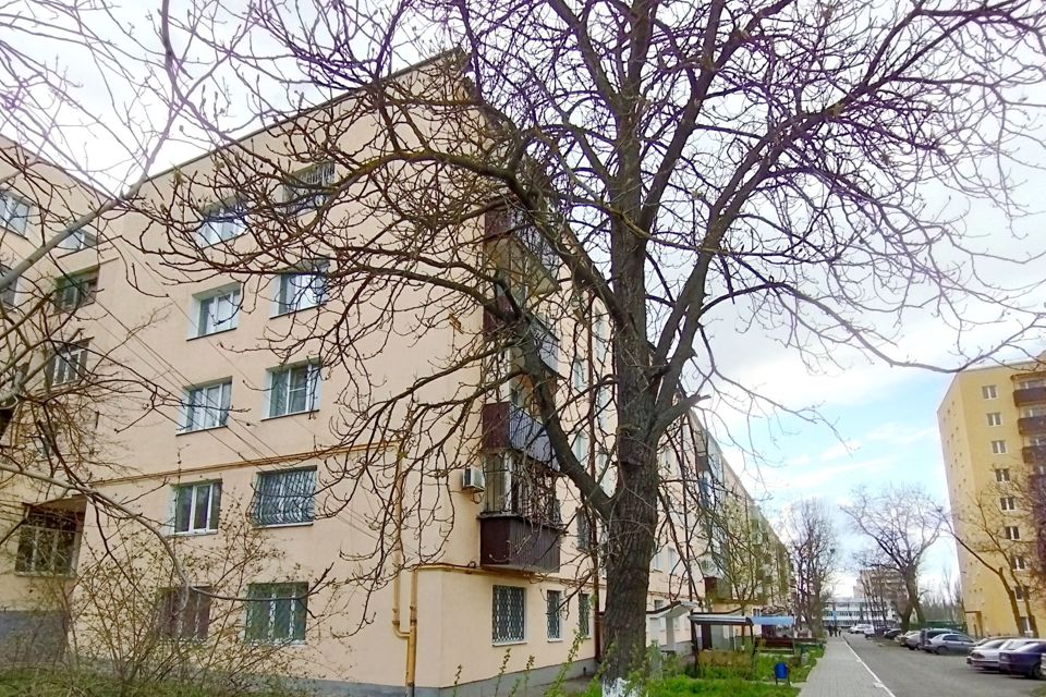 Продаётся 4-комнатная квартира, 67.2 м²