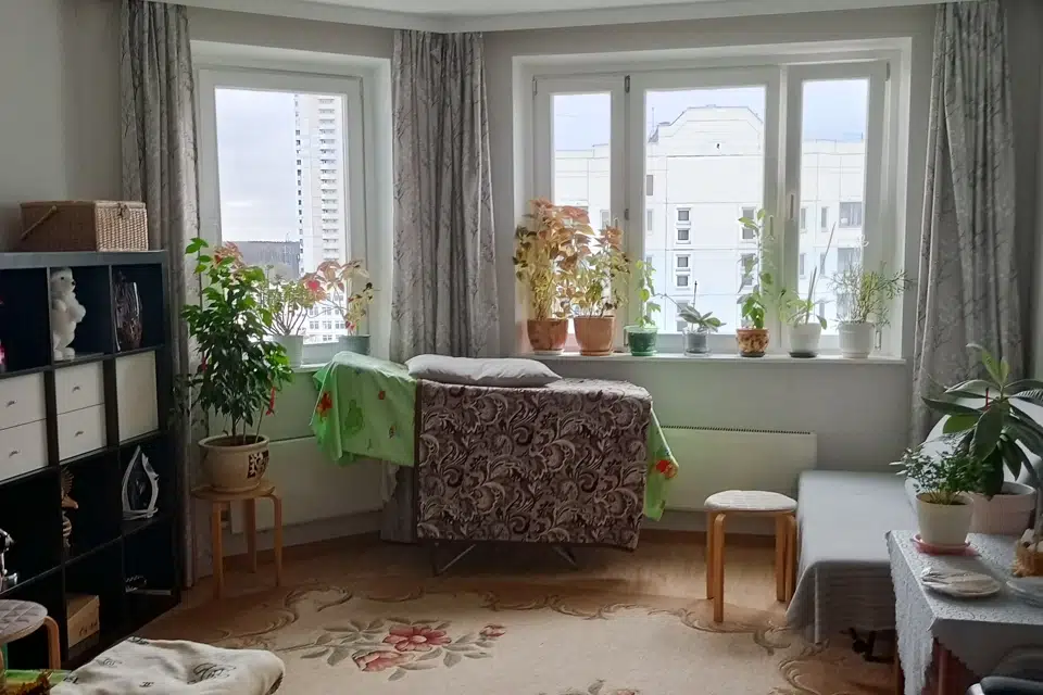 Продаётся 1-комнатная квартира, 42.2 м²