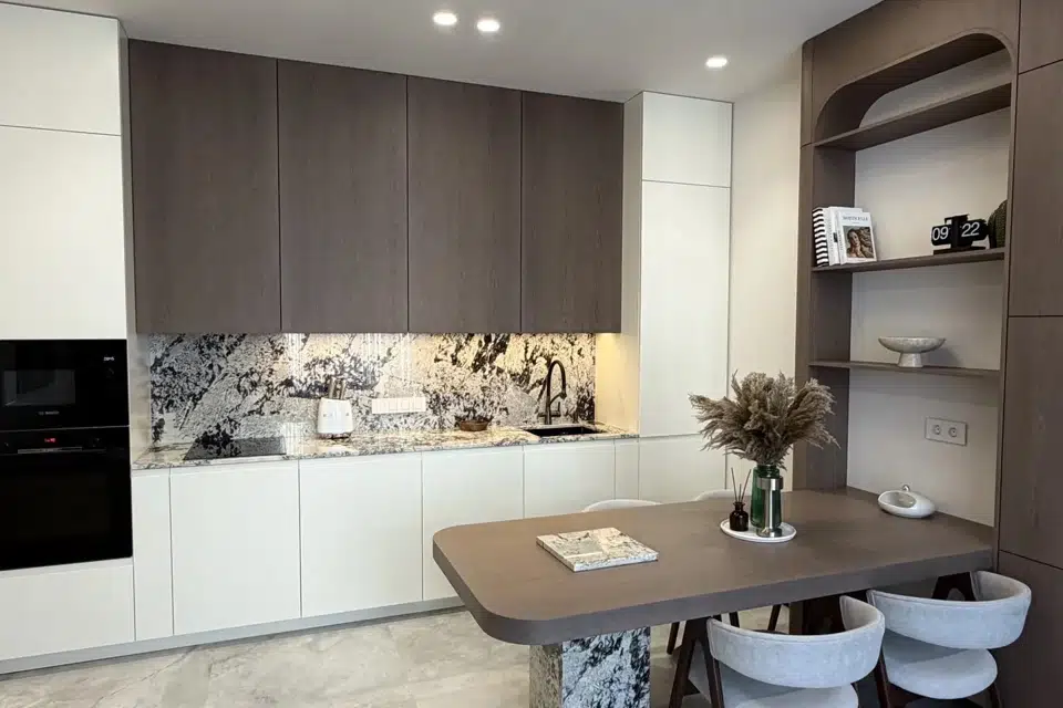 Продаётся 2-комнатная квартира, 76 м²
