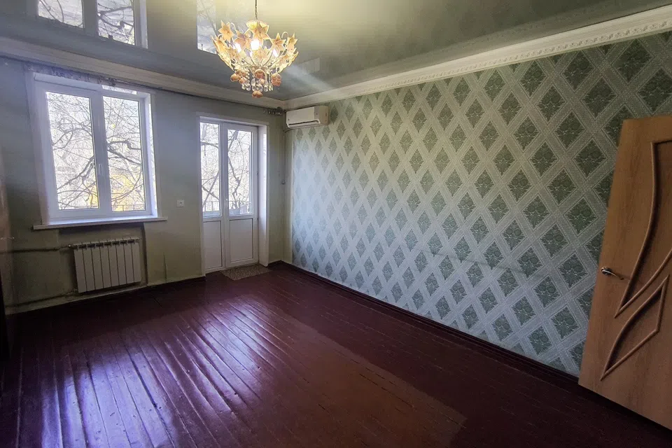 Продаётся 3-комнатная квартира, 57.7 м²