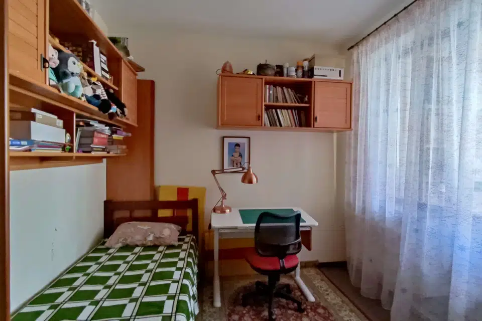 Продаётся 3-комнатная квартира, 65.1 м²