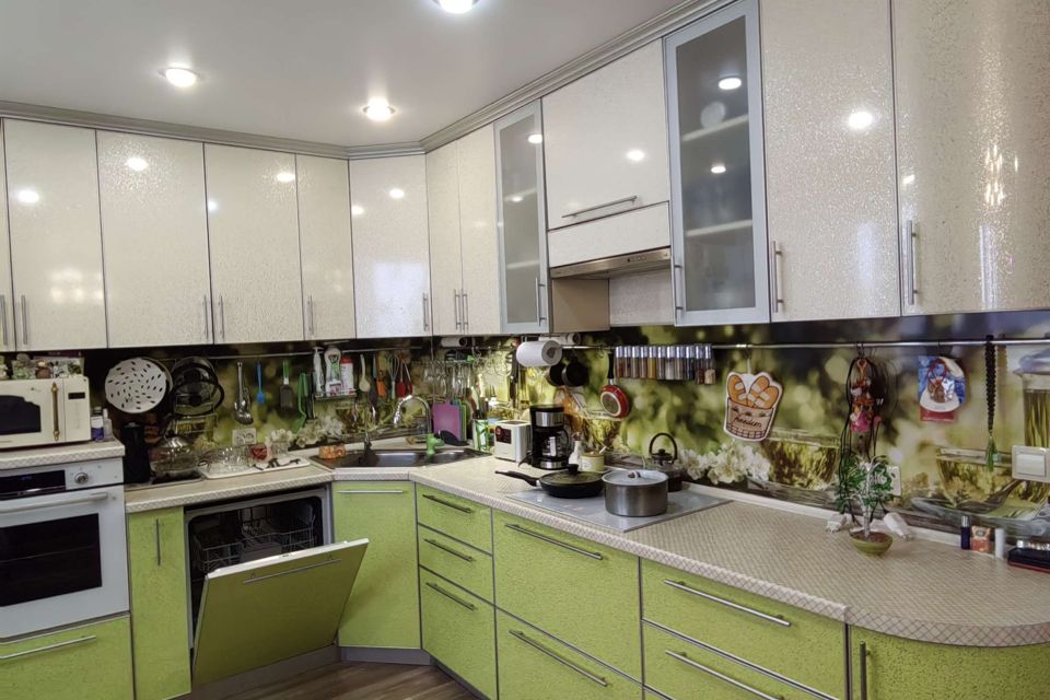 Продаётся 2-комнатная квартира, 68 м²