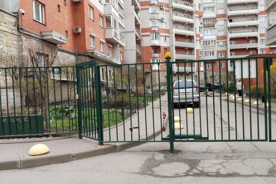Продаётся 1-комнатная квартира, 45.5 м²