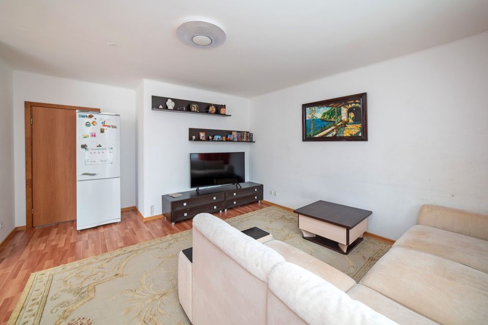 Продаётся 2-комнатная квартира, 78.1 м²