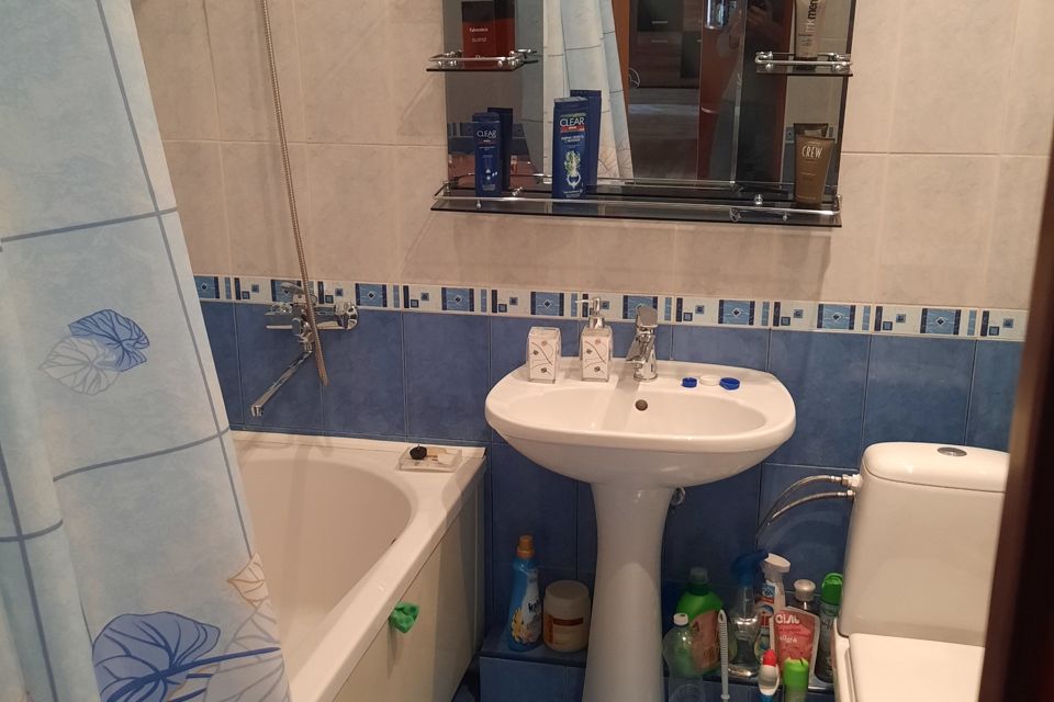 Продаётся 4-комнатная квартира, 86 м²