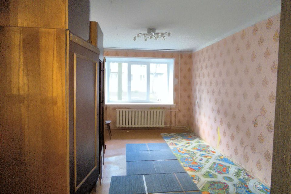 Продаётся 3-комнатная квартира, 58.3 м²