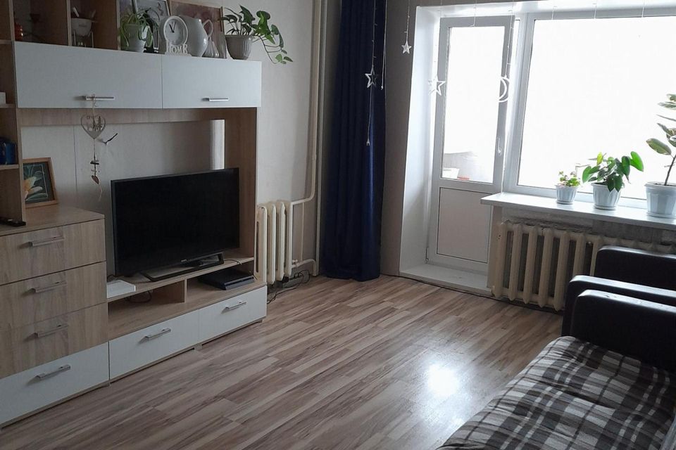 Продаётся 3-комнатная квартира, 64.6 м²