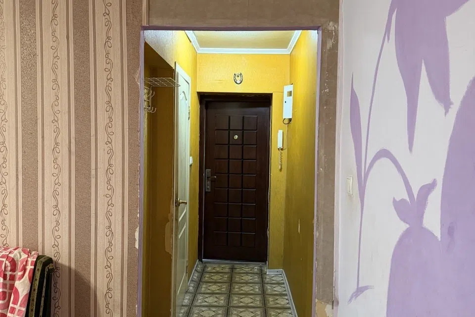 Продаётся 3-комнатная квартира, 56.2 м²