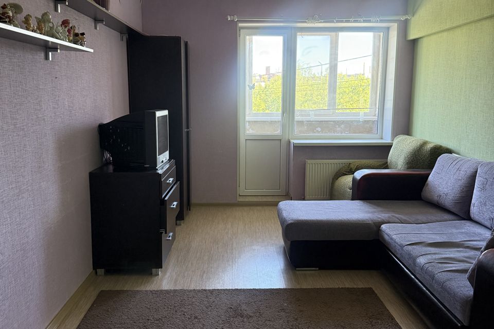 Продаётся 2-комнатная квартира, 56.6 м²