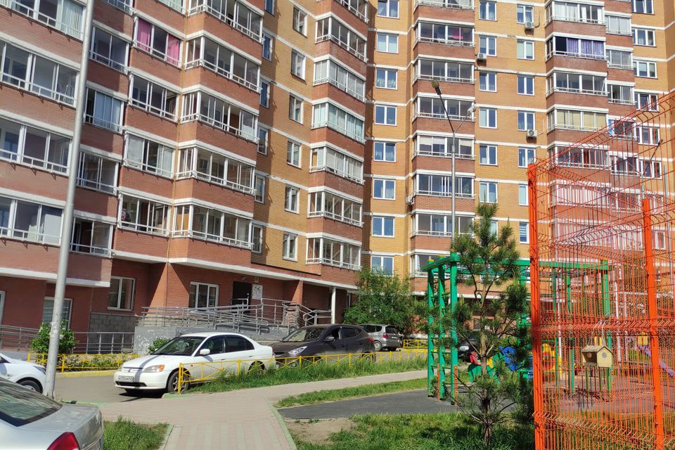 Продаётся 2-комнатная квартира, 59 м²