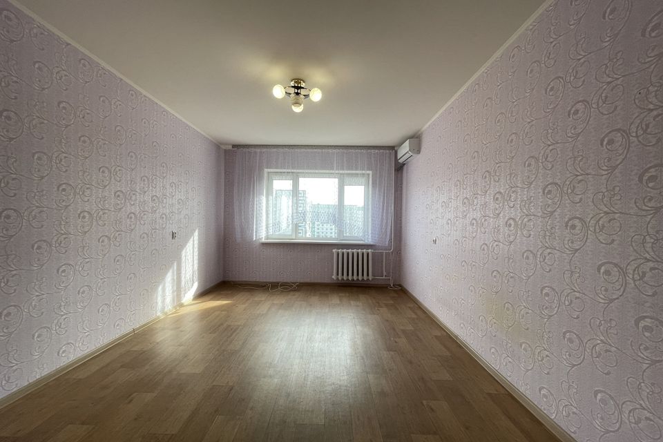 Продаётся 1-комнатная квартира, 40.4 м²