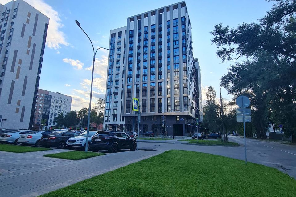 Продаётся 1-комнатная квартира, 40.8 м²