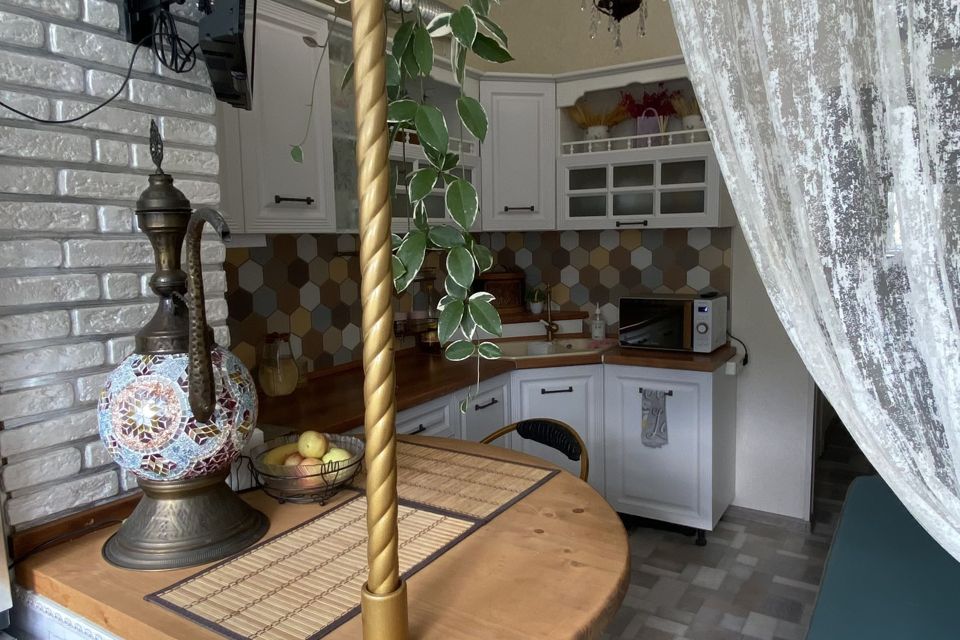 Продаётся 1-комнатная квартира, 38.3 м²