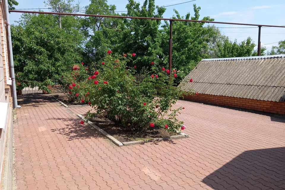 Продаётся 2-этажный дом, 185 м²