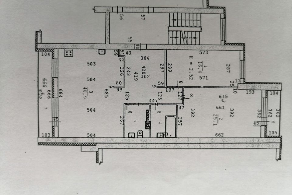 Продаётся 3-комнатная квартира, 99.8 м²