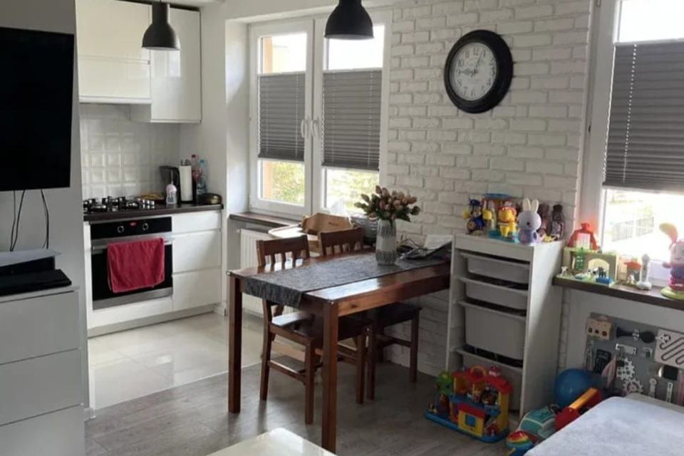 Сдаётся 1-комнатная квартира, 42 м²