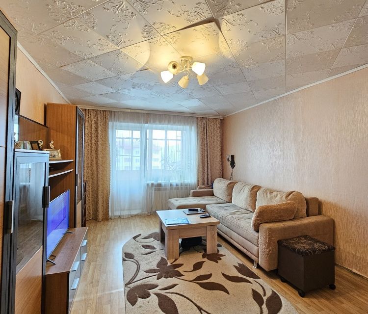 Продаётся 3-комнатная квартира, 57.1 м²