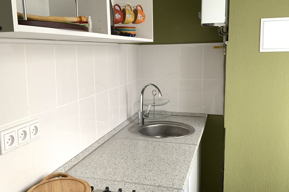 Продаётся 3-комнатная квартира, 53.9 м²