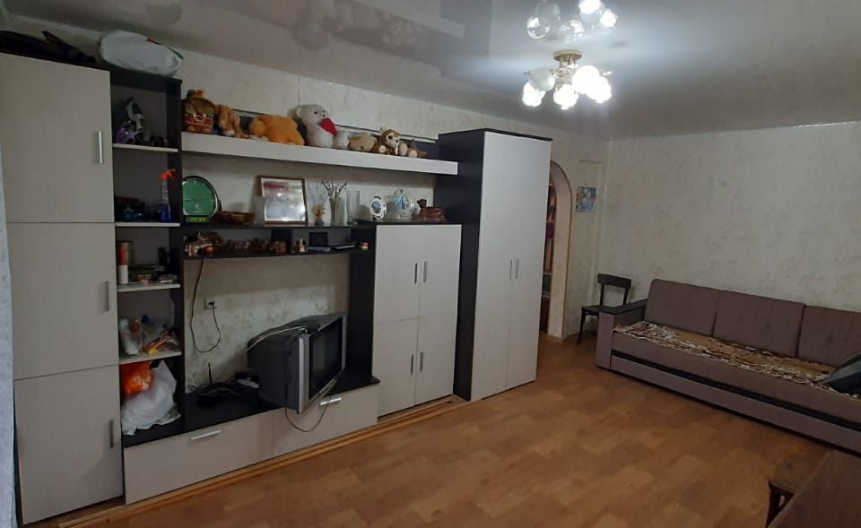 Продаётся 3-комнатная квартира, 47.6 м²