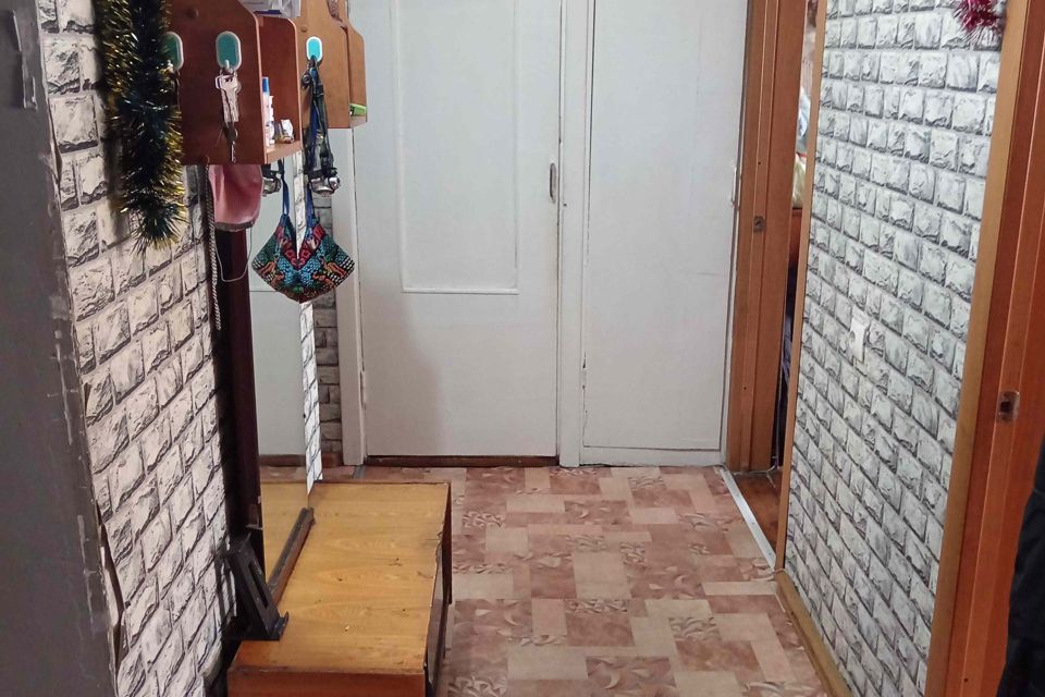 Продаётся 3-комнатная квартира, 54.4 м²