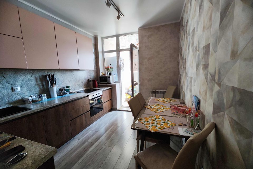 Продаётся 1-комнатная квартира, 40 м²