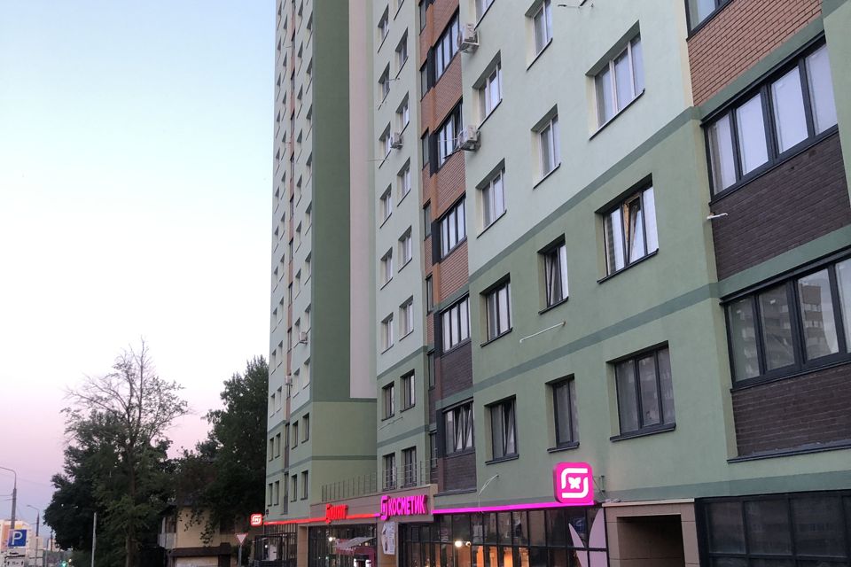 Продаётся 2-комнатная квартира, 81.1 м²