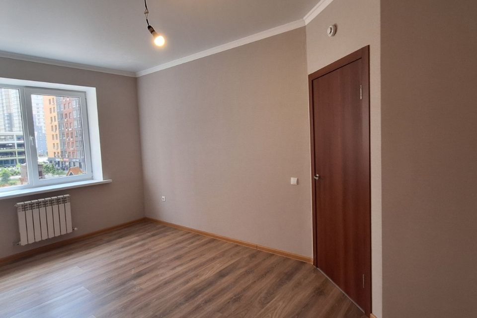 Продаётся 1-комнатная квартира, 37 м²