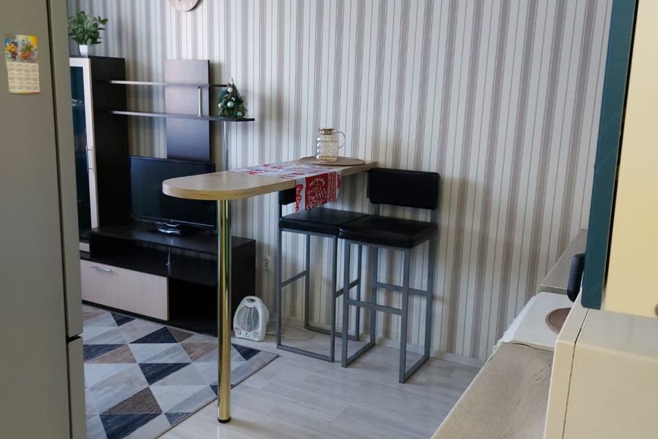 Продаётся 1-комнатная квартира, 39.2 м²