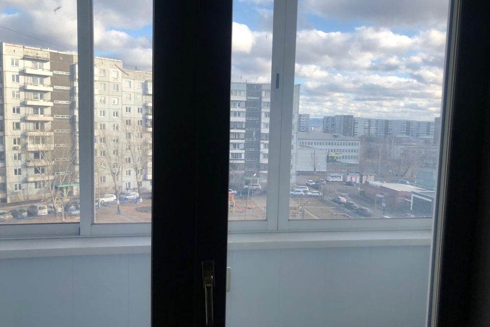 Продаётся 3-комнатная квартира, 66.4 м²