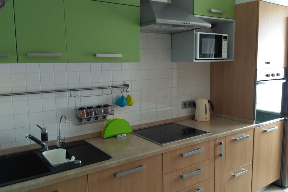 Продаётся 3-комнатная квартира, 83 м²