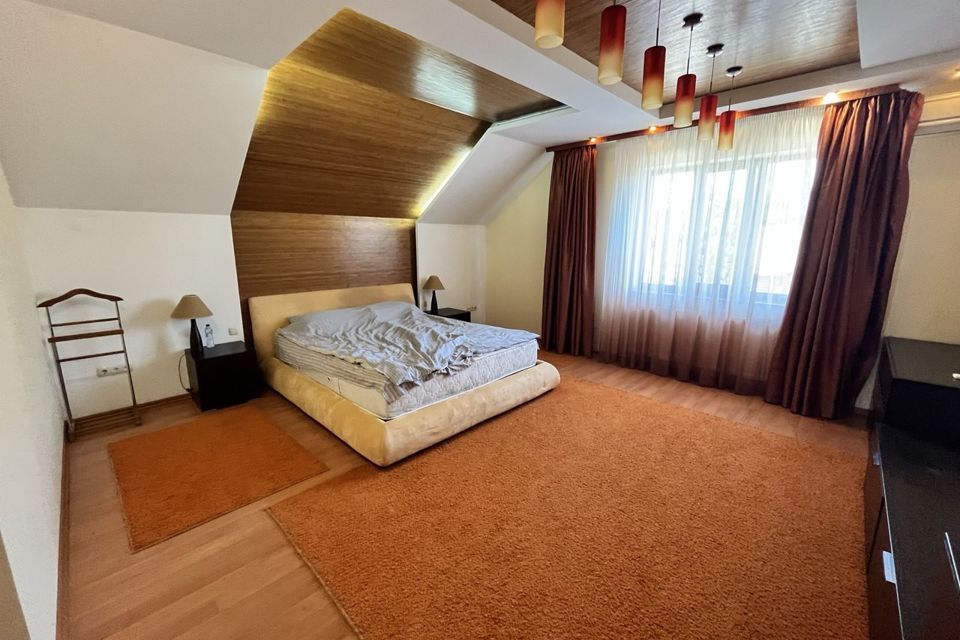 Продаётся 2-этажный дом, 223 м²