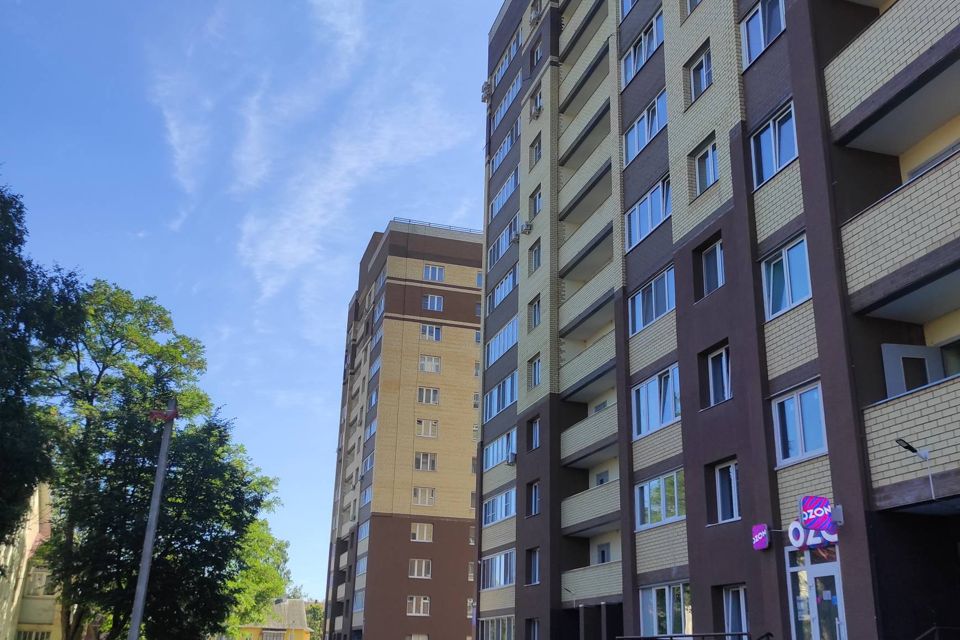 Продаётся 2-комнатная квартира, 69.4 м²