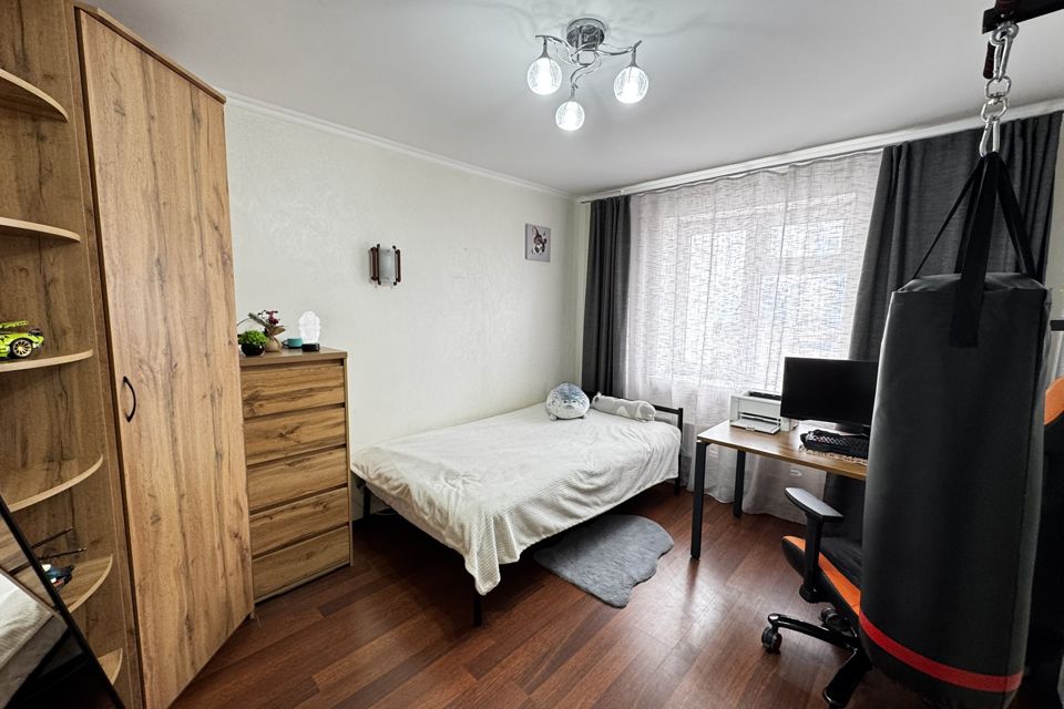 Продаётся 3-комнатная квартира, 62.8 м²