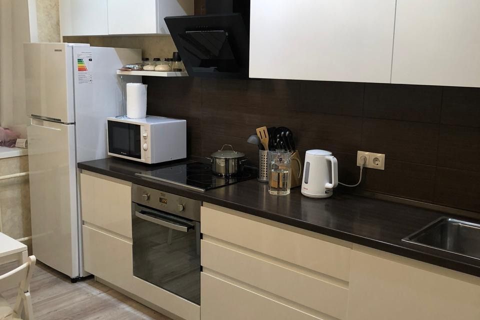 Продаётся 1-комнатная квартира, 38 м²