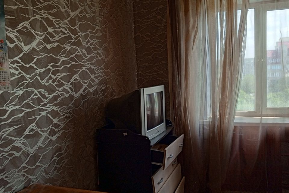 Продаётся комната в 1-комн. квартире, 12.7 м²