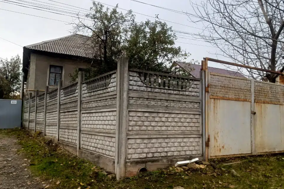 Продаётся таунхаус, 2-эт., 90 м²