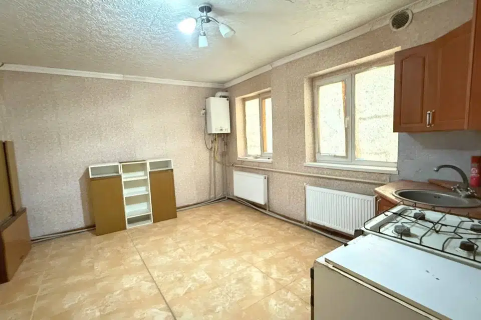 Продаётся часть дома