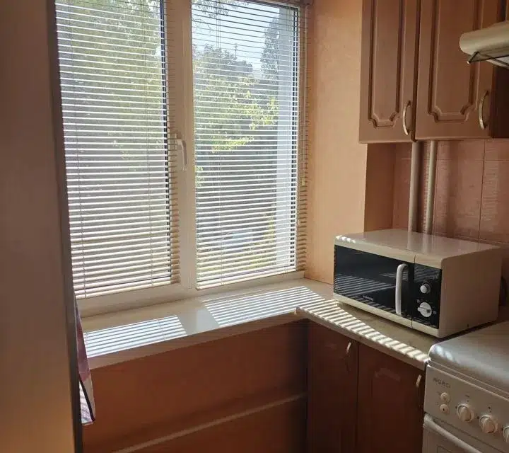 Продаётся 4-комнатная квартира, 61 м²