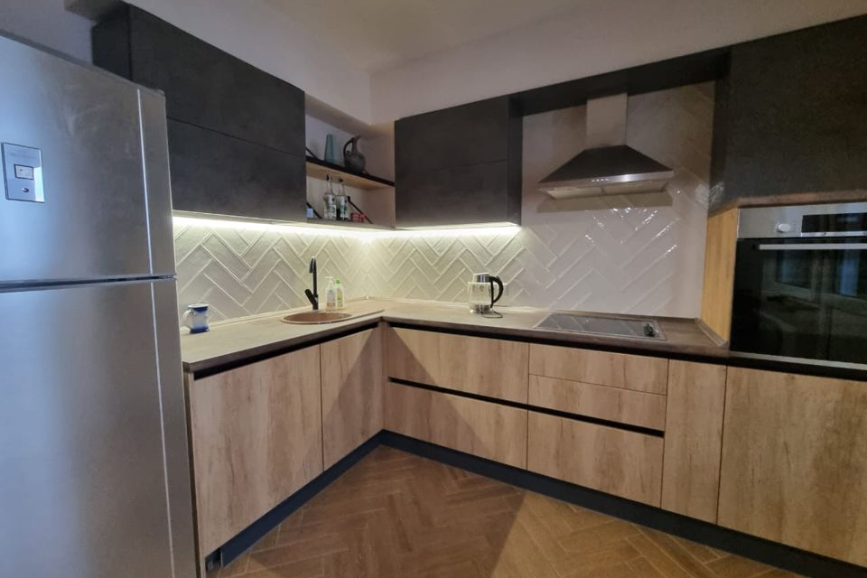 Продаётся 1-комнатная квартира, 41.8 м²