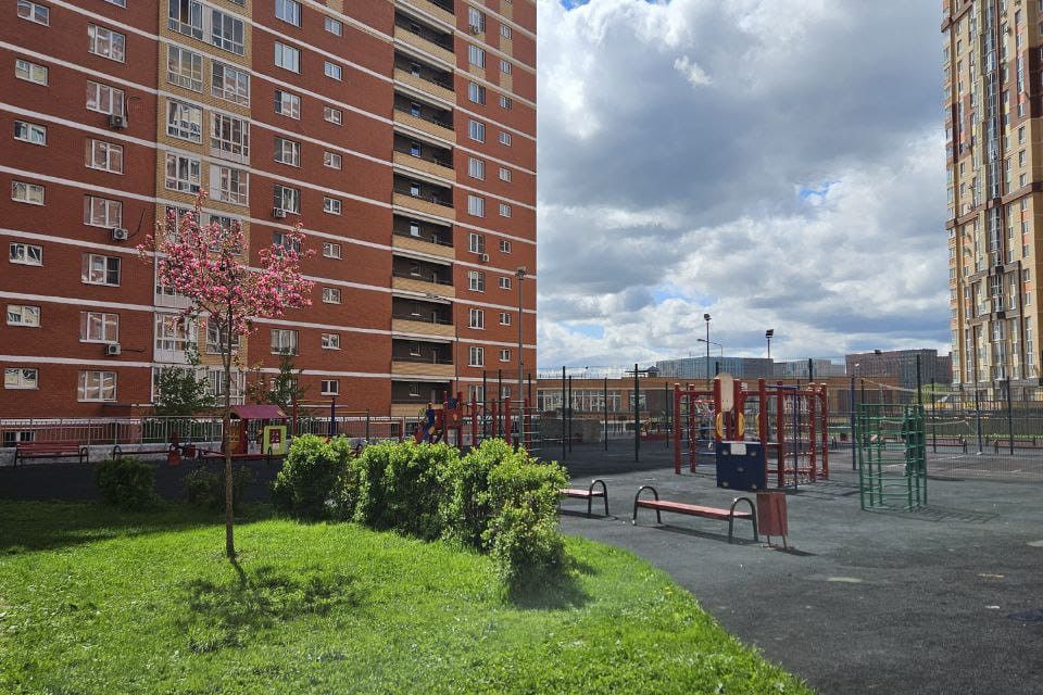 Продаётся 3-комнатная квартира, 71.4 м²