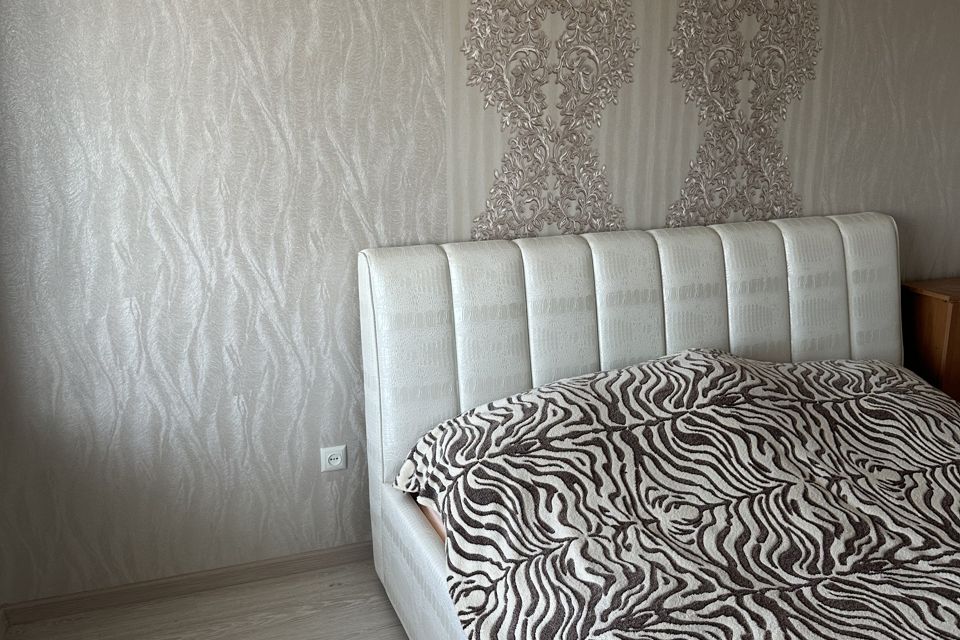 Продаётся 3-комнатная квартира, 70.5 м²