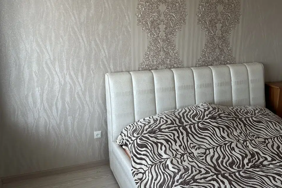 Продаётся 3-комнатная квартира, 70.5 м²